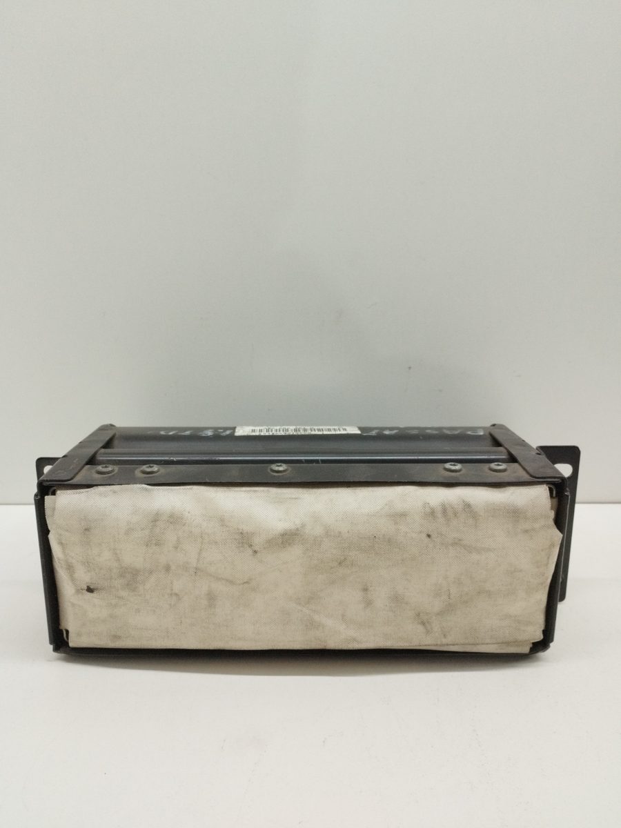 Airbag Delantero Acompañante Volkswagen Passat Berlina (3B2) 1996-2000 3B0880204