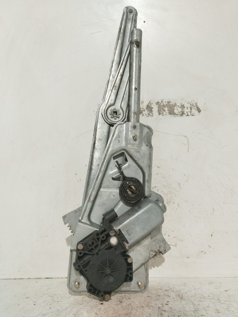 Alza Cristal Delantero Derecho Electrico Renault Twingo (CO6) 1993-2007 7700830597