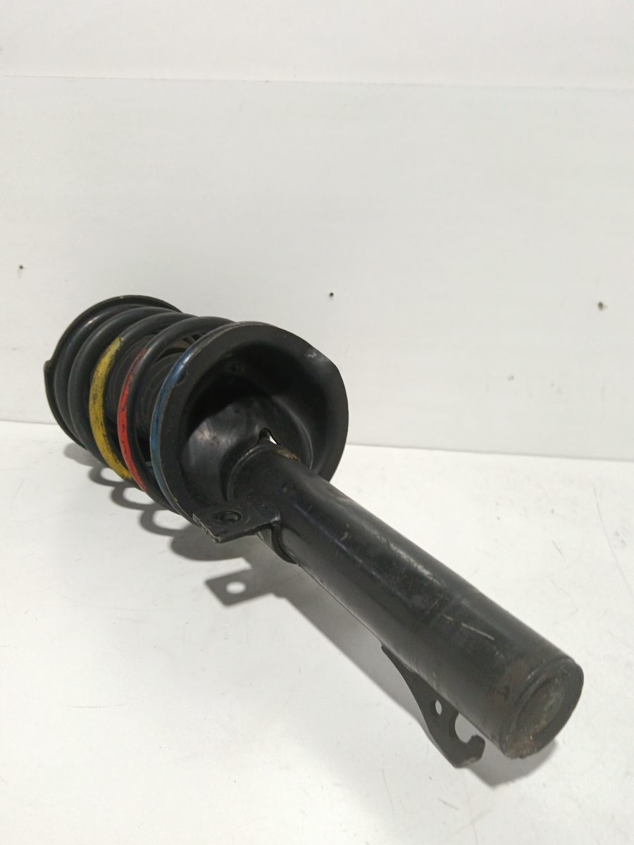 Amortiguador Delantero Der/Izq Ford Fiesta (DX) 1999-2002