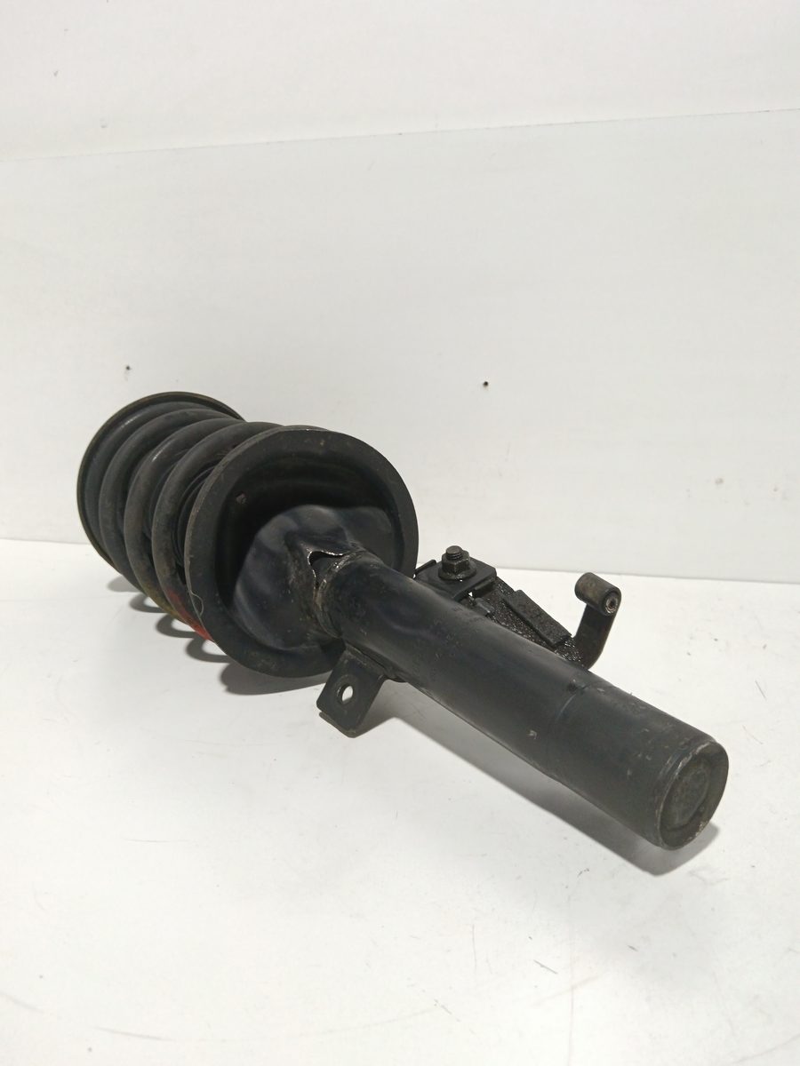 Amortiguador Delantero Der/Izq Ford Fiesta (DX) 1999-2002