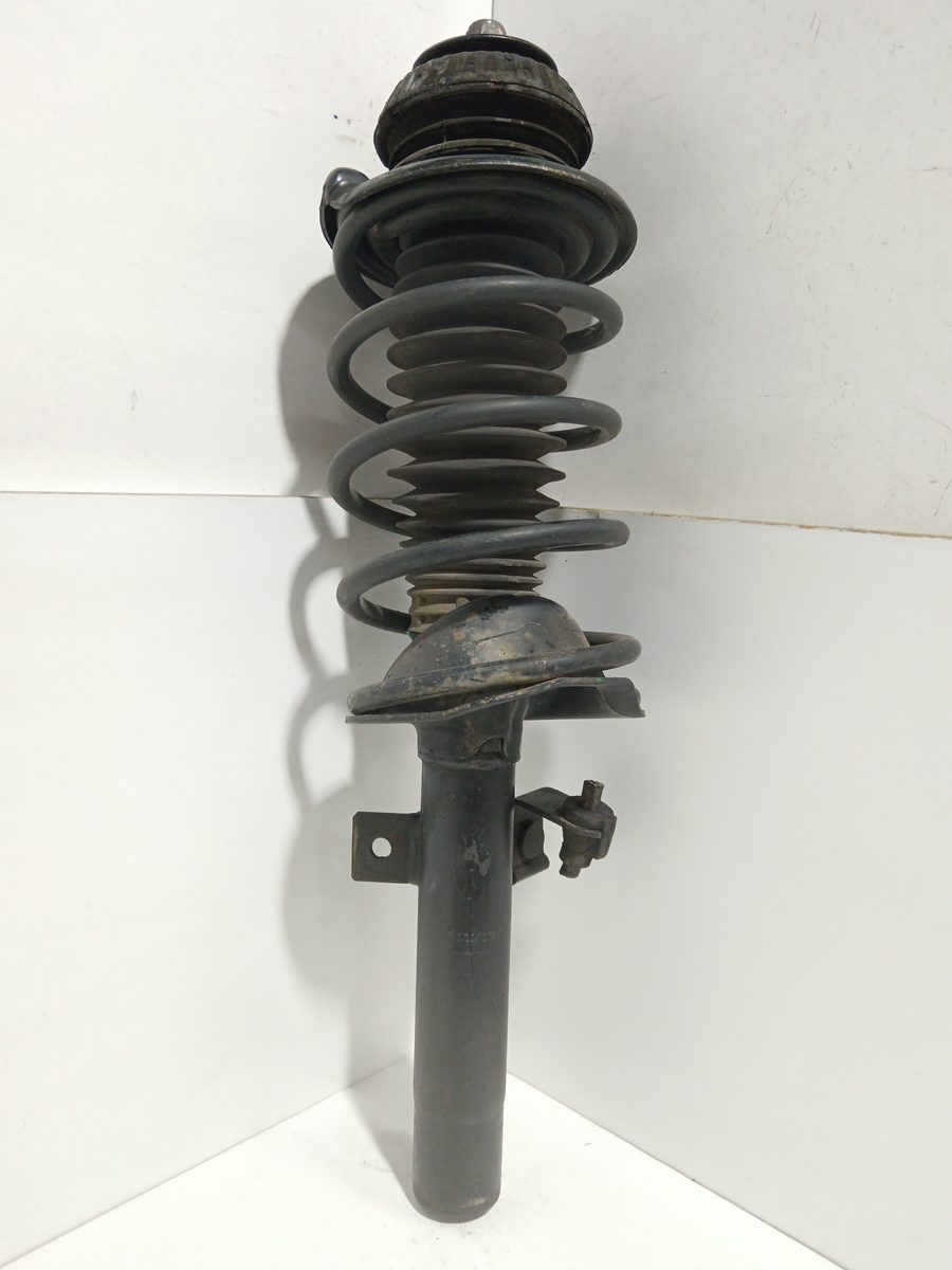 Amortiguador Delantero Der/Izq Ford Ka (CCQ) 1996-2008 Básico 1.3L 44kW 97KB18045EB