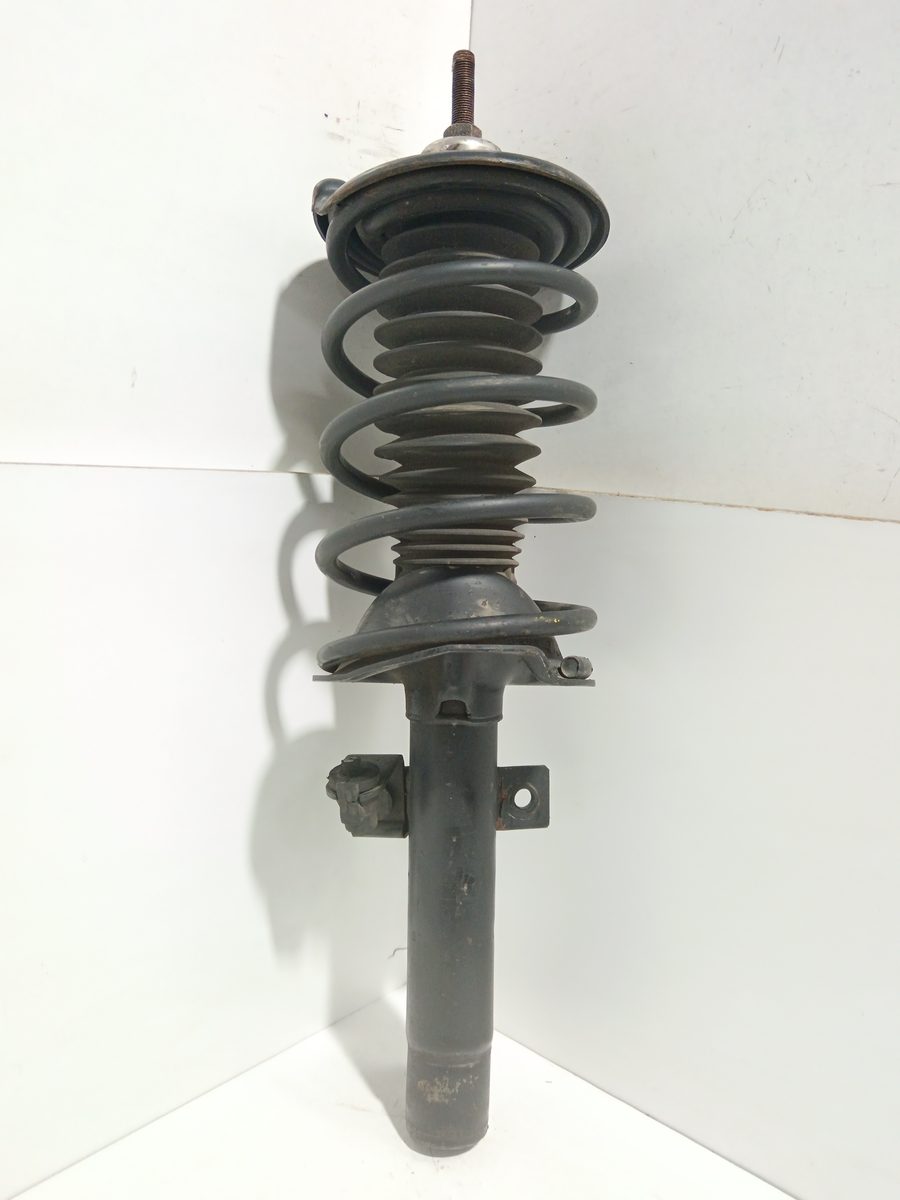 Amortiguador Delantero Der/Izq Ford Ka (CCQ) 1996-2008 Básico 1.3L 44kW 97KD18045EA