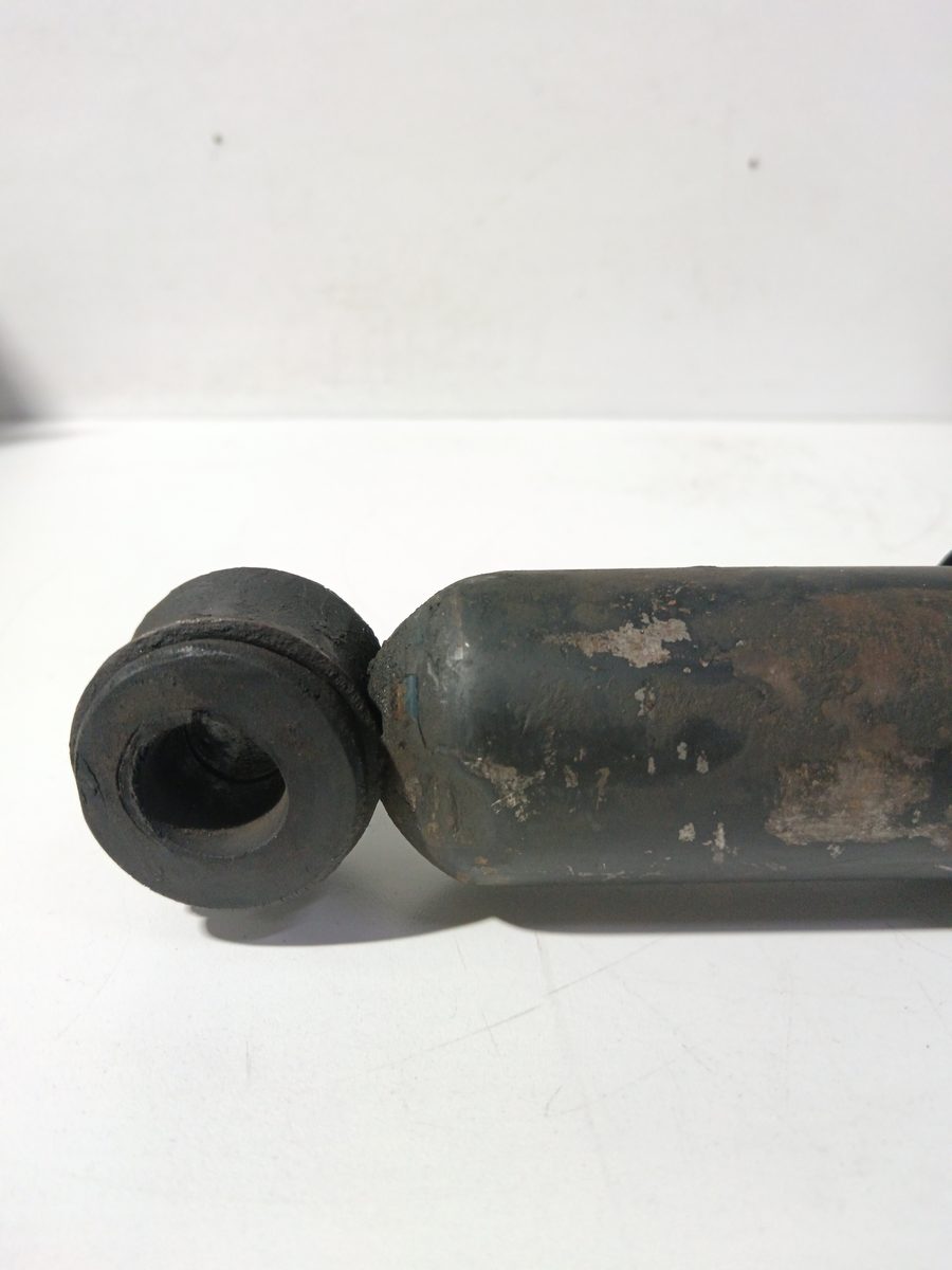 Amortiguador Delantero Der/Izq Land Rover Santana desde 1980