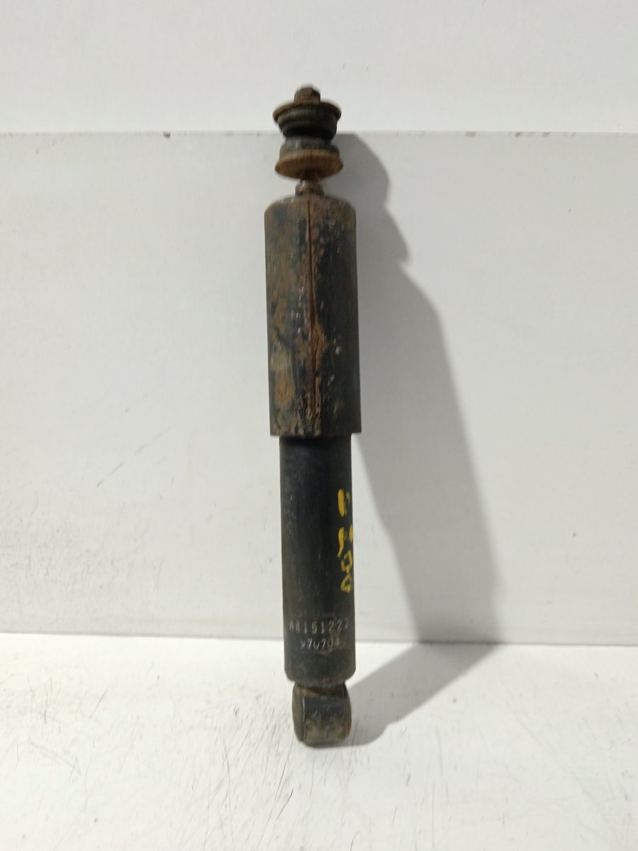 Amortiguador Delantero Der/Izq Mitsubishi L 200 (K60T) 1996-1999 2.5 Diesel MR151227