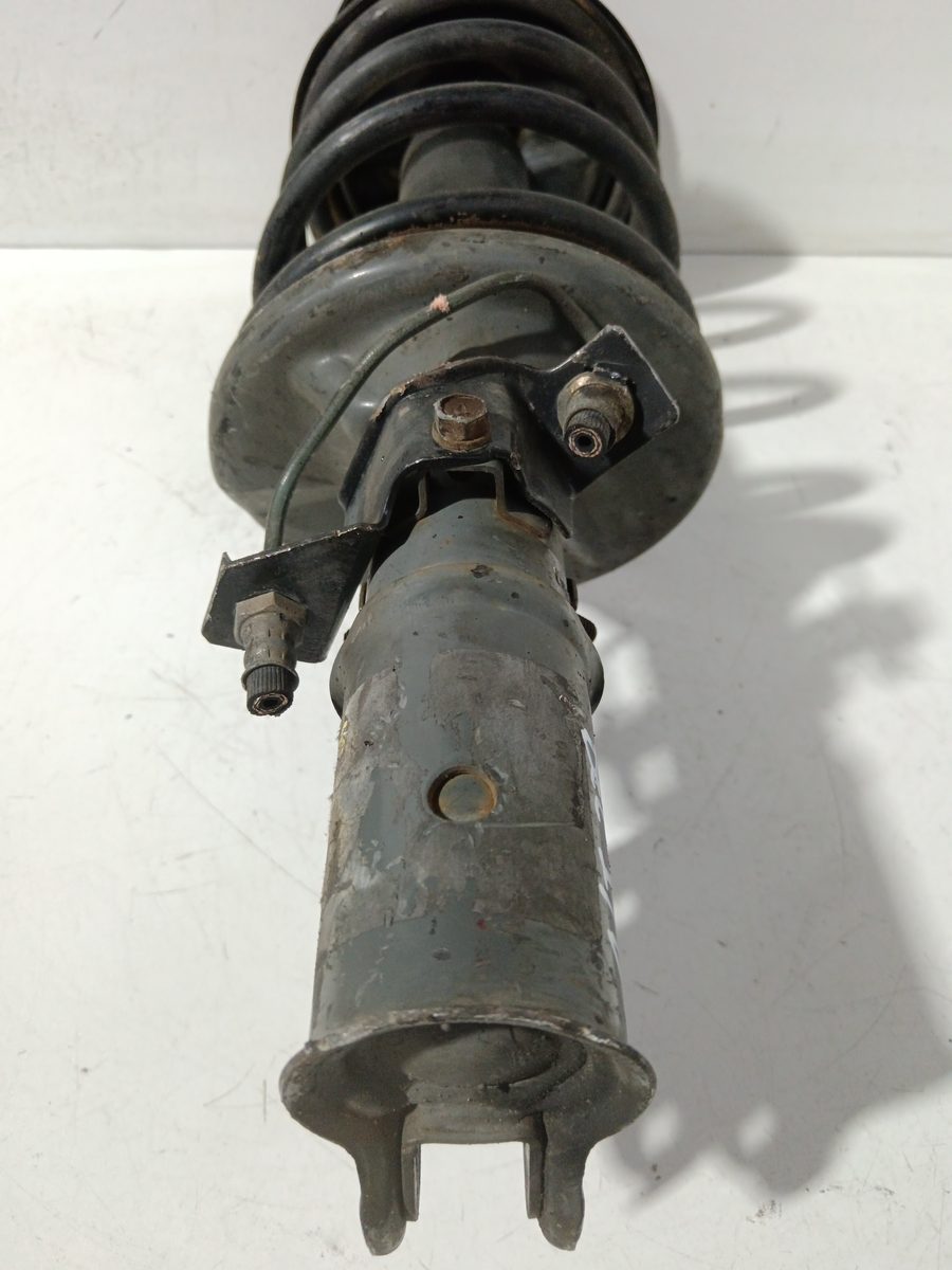 Amortiguador Delantero Der/Izq Peugeot 205 1983-1998