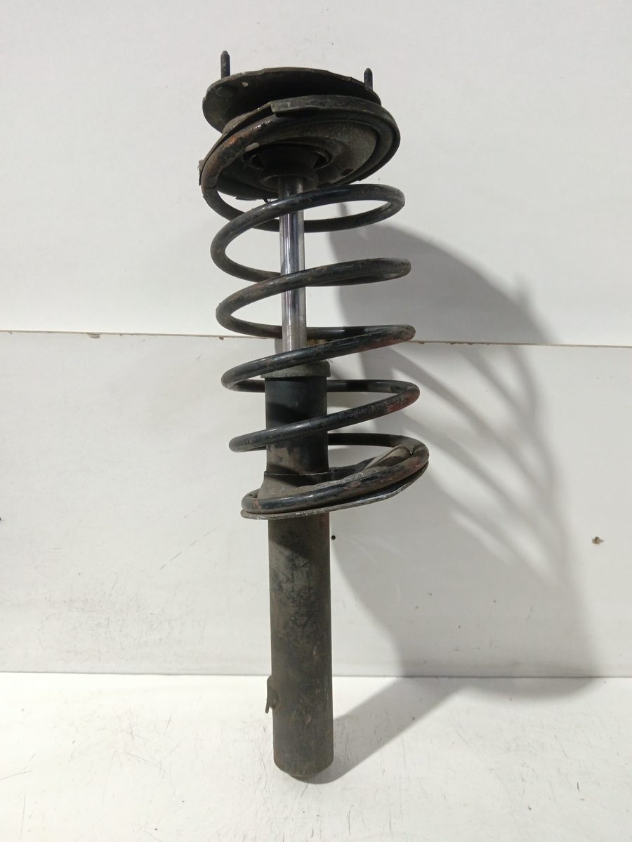 Amortiguador Delantero Der/Izq Peugeot 205 Berlina 1983-1998 XAD / XAD Multi 96085262