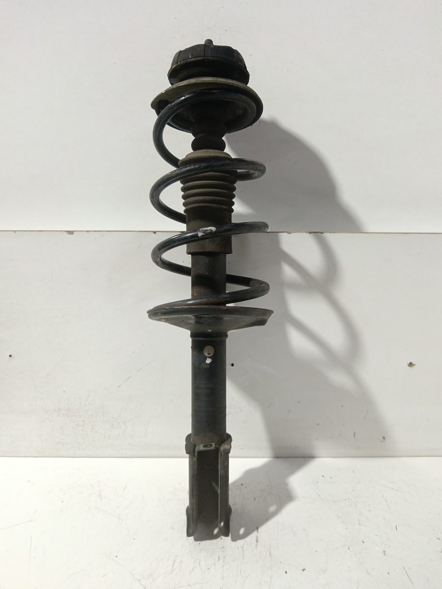 Amortiguador Delantero Der/Izq Renault Logan 2005-2012 1.4 CAT 1.4L 55kW 8200216267
