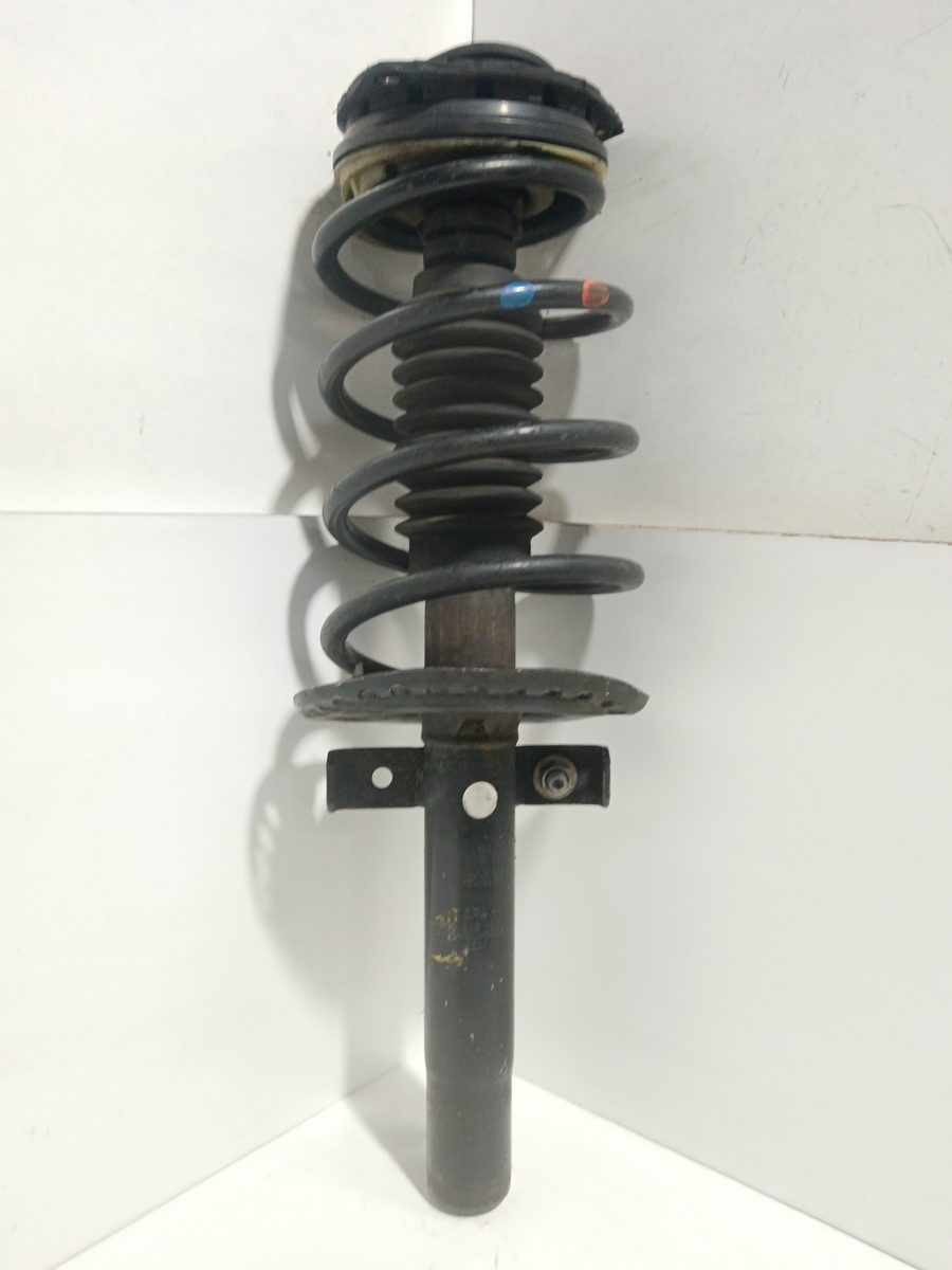 Amortiguador Delantero Der/Izq Renault Megane Iii Sport Tourer 2009-2018 8200663650