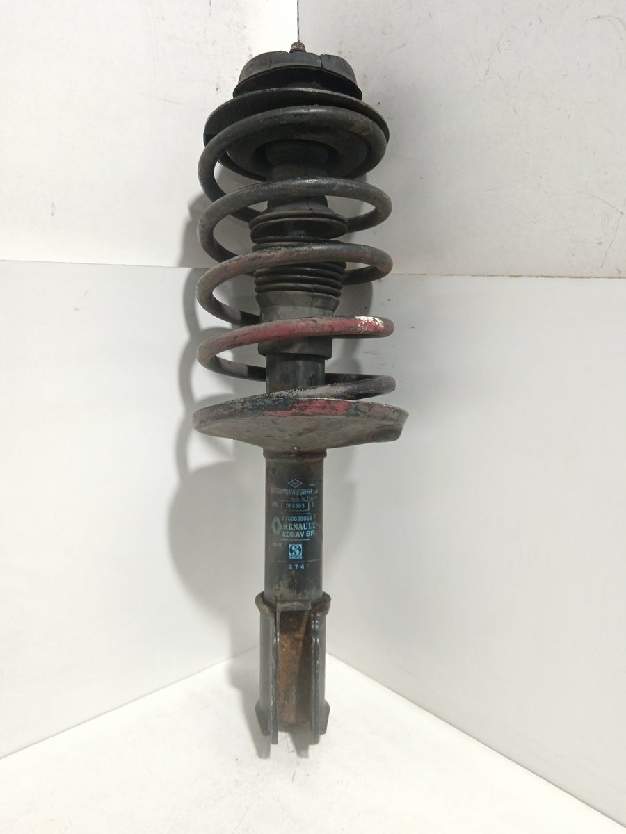 Amortiguador Delantero Der/Izq Renault Twingo (CO6) 1993-2007 1,2 1.2L 40kW 7700838056A