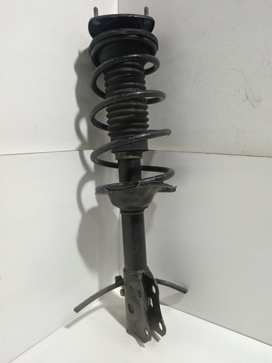 Amortiguador Delantero Der/Izq Toyota Yaris (NCP1/NLP1/SCP1) 1999-2005 2A17157A