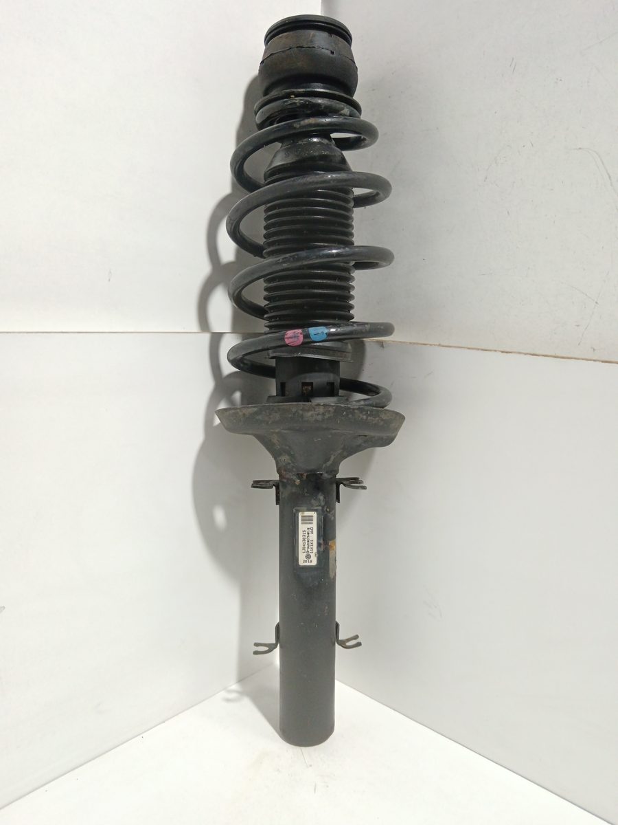 Amortiguador Delantero Der/Izq Volkswagen Bora Berlina (1J2) 1998-2005 1J0413031S