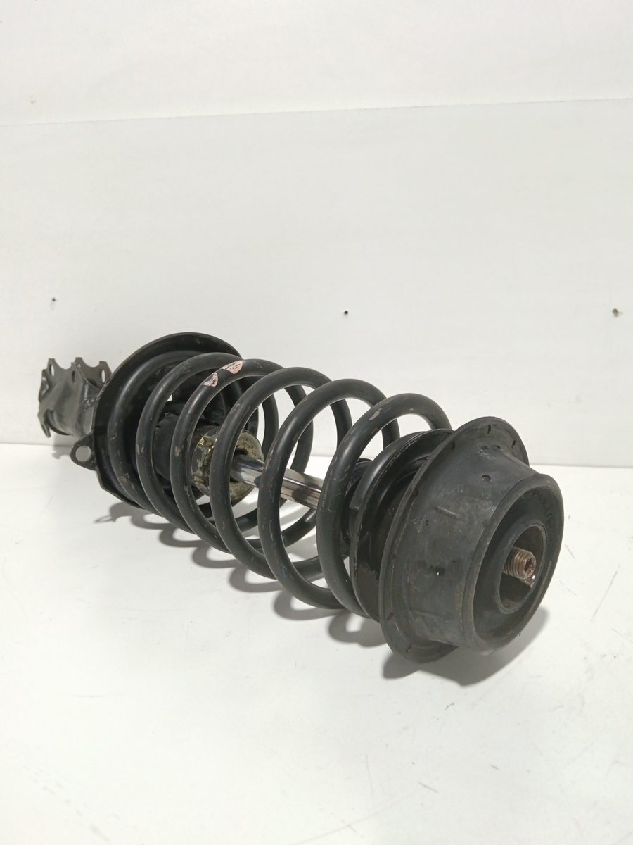 Amortiguador Delantero Der/Izq Volkswagen Jetta (1K2) 2005-2010