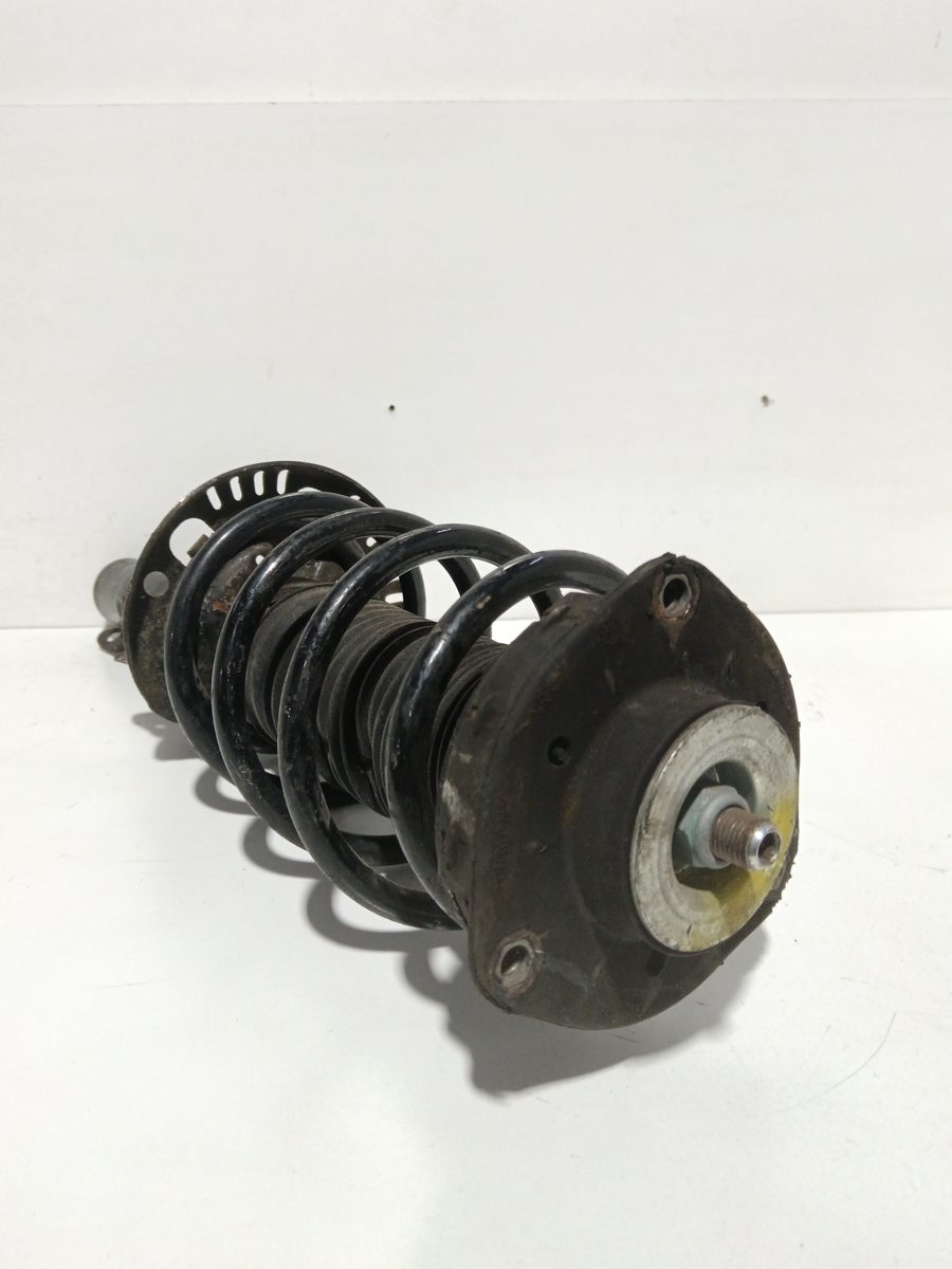 Amortiguador Delantero Der/Izq Volkswagen Polo (9N1) 2001-2005