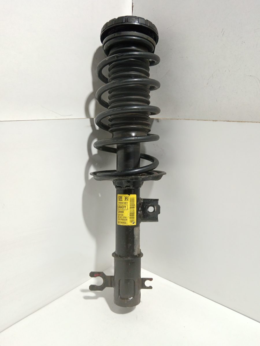 Amortiguador Delantero Derecho Chevrolet Spark Gt 2009-2016 Basis 1.0L 50kW 96682481