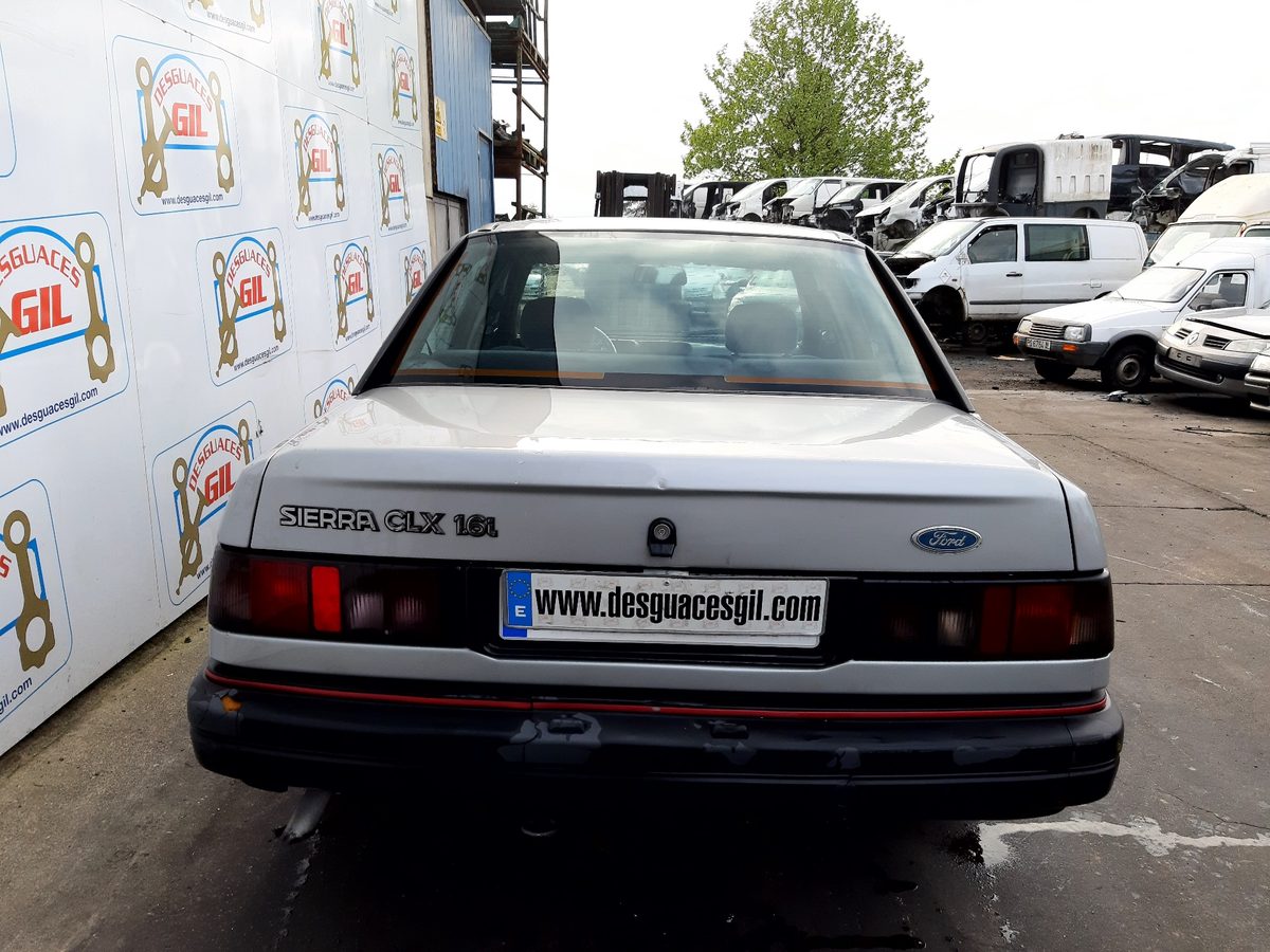 Ford Sierra del que se desmontó esta pieza
