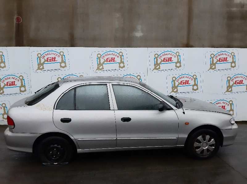 Hyundai Accent (LC) del que se desmontó esta pieza