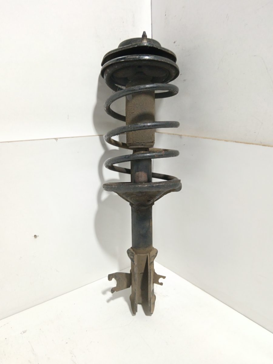 Amortiguador Delantero Derecho Mitsubishi Colt (CJ0) 1996-2003 1300 Avance MR297577