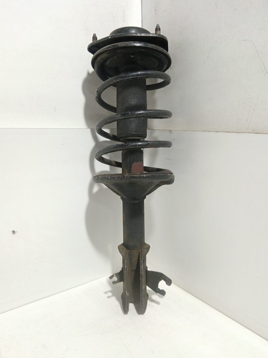 Amortiguador Delantero Derecho Mitsubishi Colt (CJ0) 1996-2003 1300 Avance MR297578