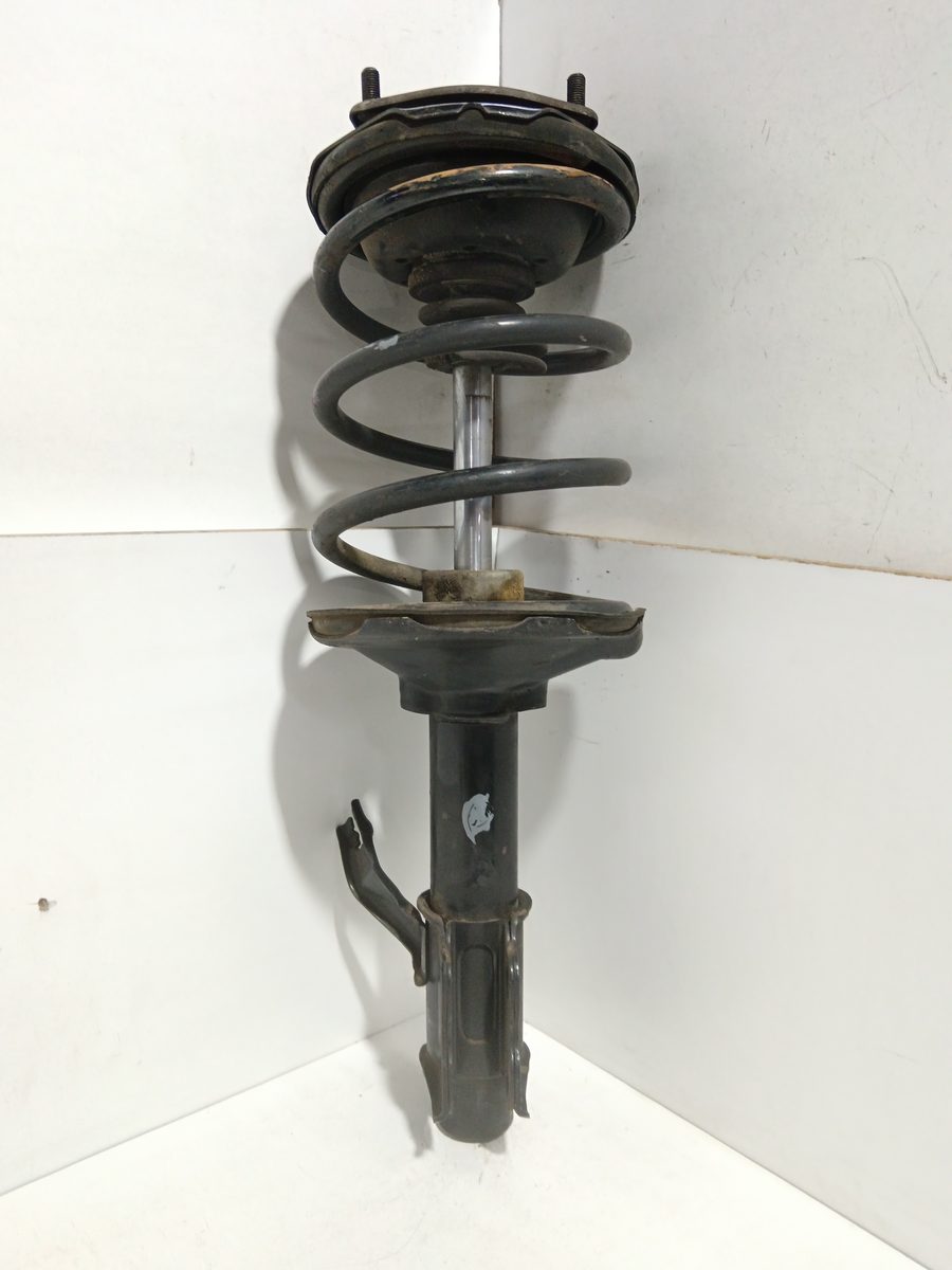 Amortiguador Delantero Derecho Nissan Serena (C23M) 1992-2002 * 543029C004