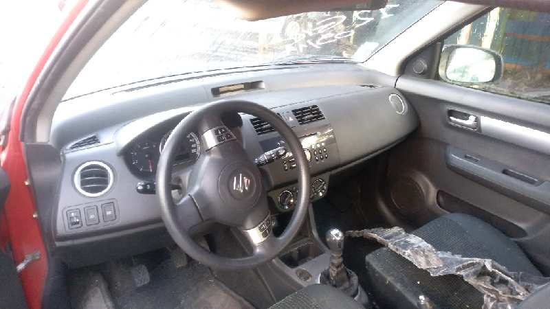Suzuki Swift (MZ) del que se desmontó esta pieza