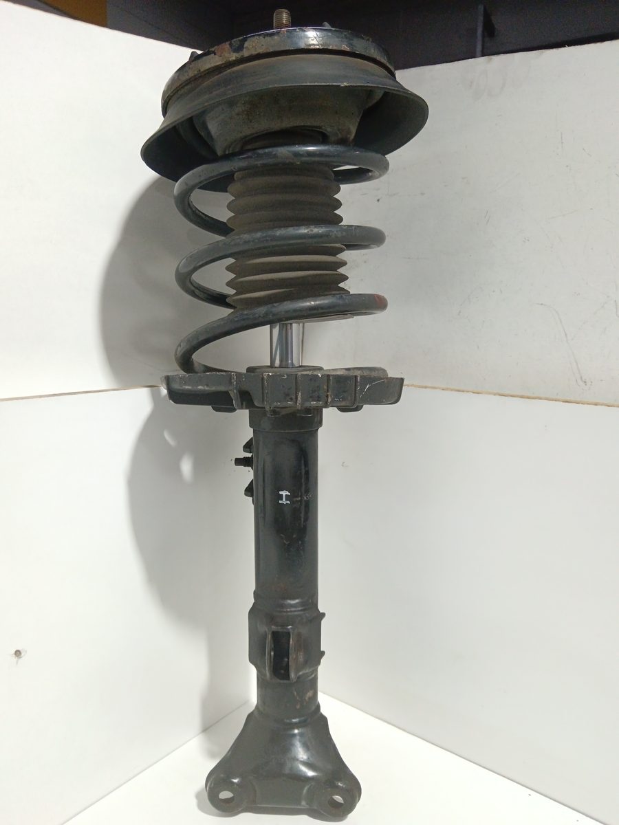 Amortiguador Delantero Izquierdo Mercedes-Benz Clase C (W203) Berlina 824904553641