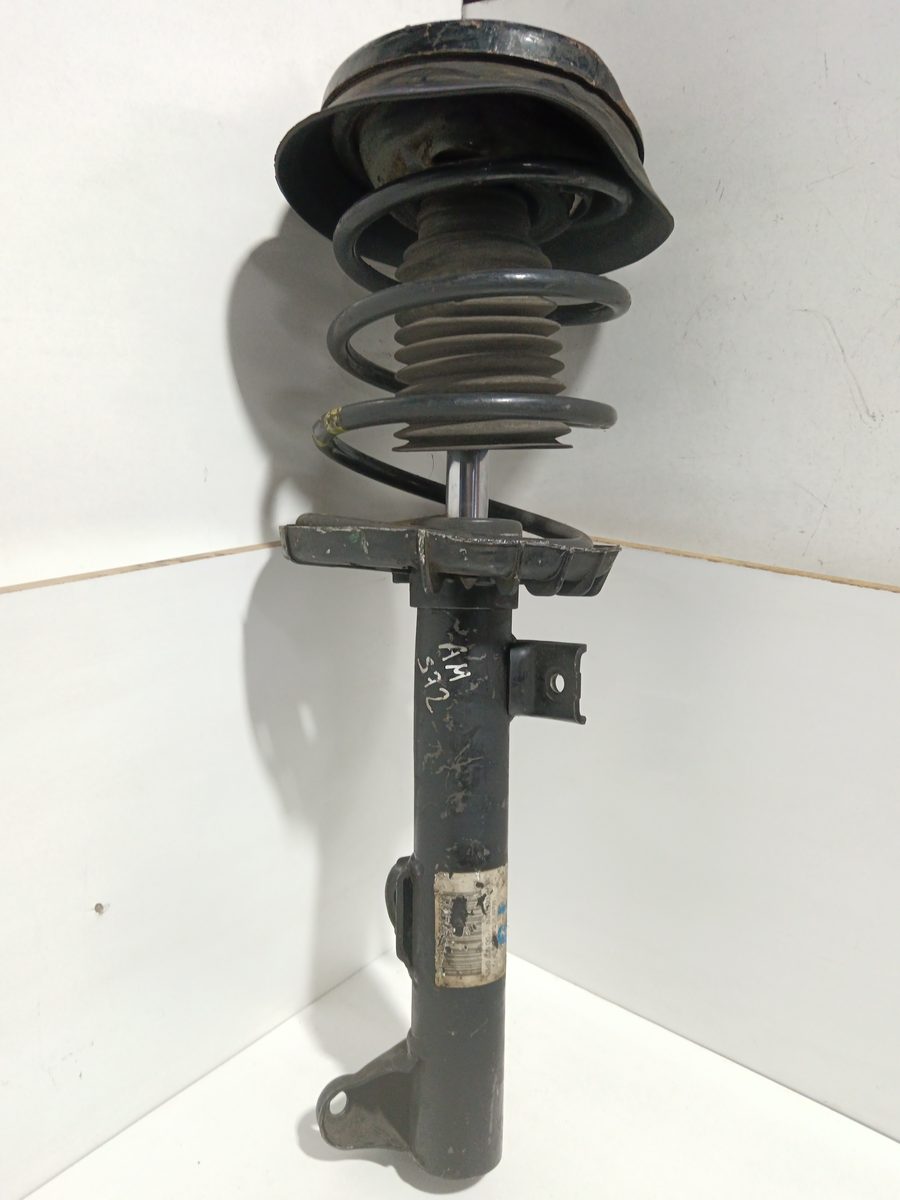 Amortiguador Delantero Izquierdo Mercedes-Benz Clase C (W203) Berlina 824904558994