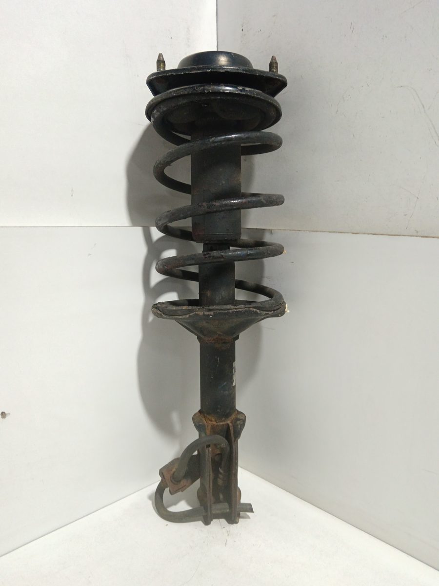 Amortiguador Delantero Izquierdo Mitsubishi Colt (CJ0) 1996-2003 1300 Avance MB891696