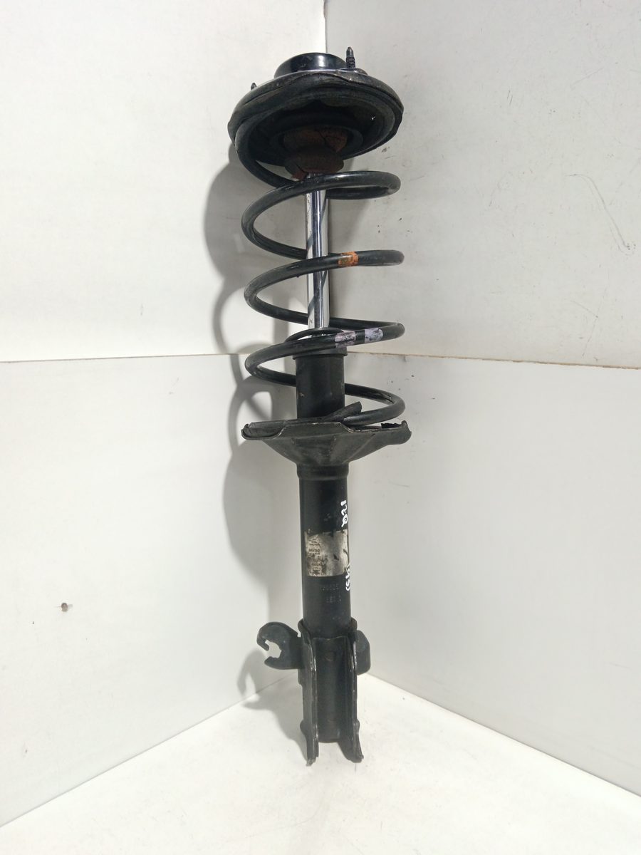 Amortiguador Delantero Izquierdo Nissan Sunny Van 1992-1996 * 750825