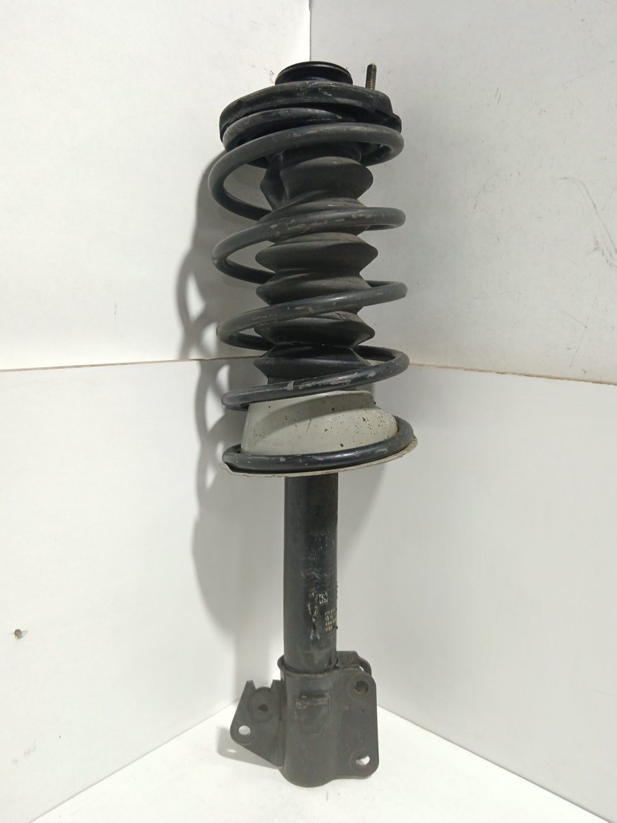 Amortiguador Delantero Izquierdo Volvo Serie 460 1989-1997 1.7i / 1.8i GLE 121500115237