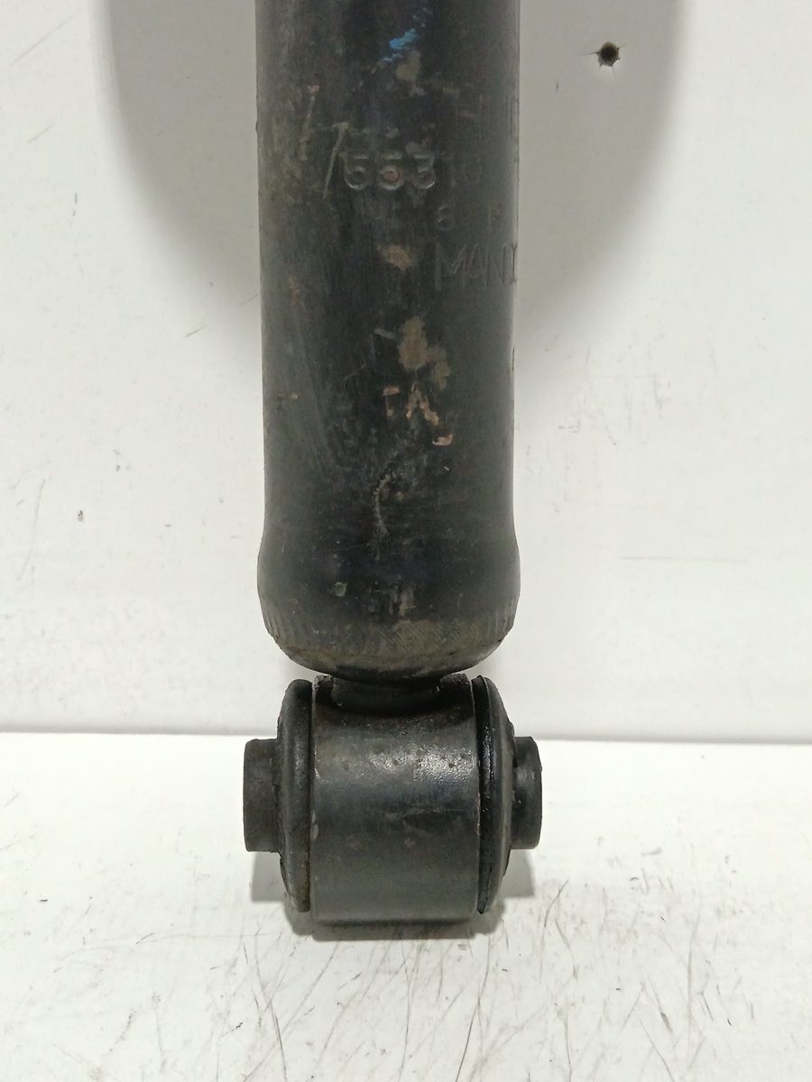 Amortiguador Trasero Der/Izq Hyundai Sonata (Y3) 1993-1998