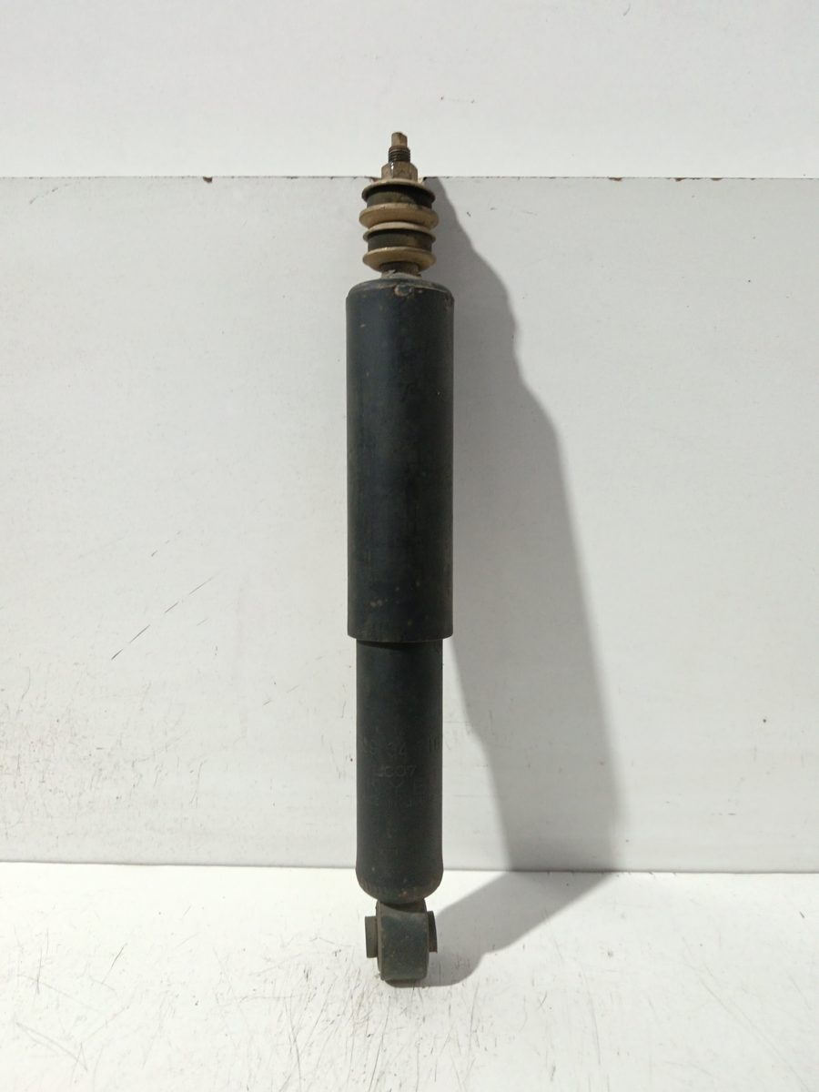 Amortiguador Trasero Der/Izq Mazda E 2200 1984-2002 Caja cerrada (SR) UB3934710