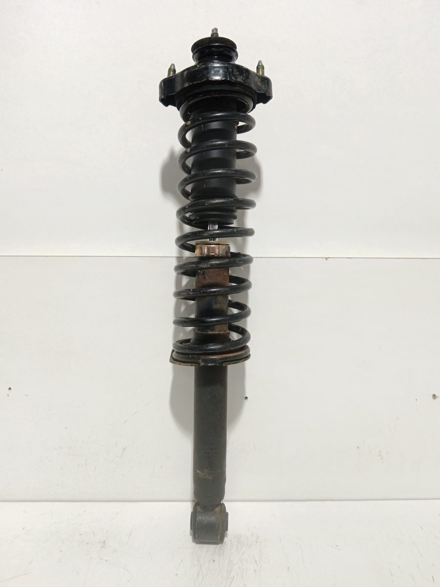 Amortiguador Trasero Der/Izq Mitsubishi Colt (CJ0) 1996-2003 1300 Avance 562660B7A95