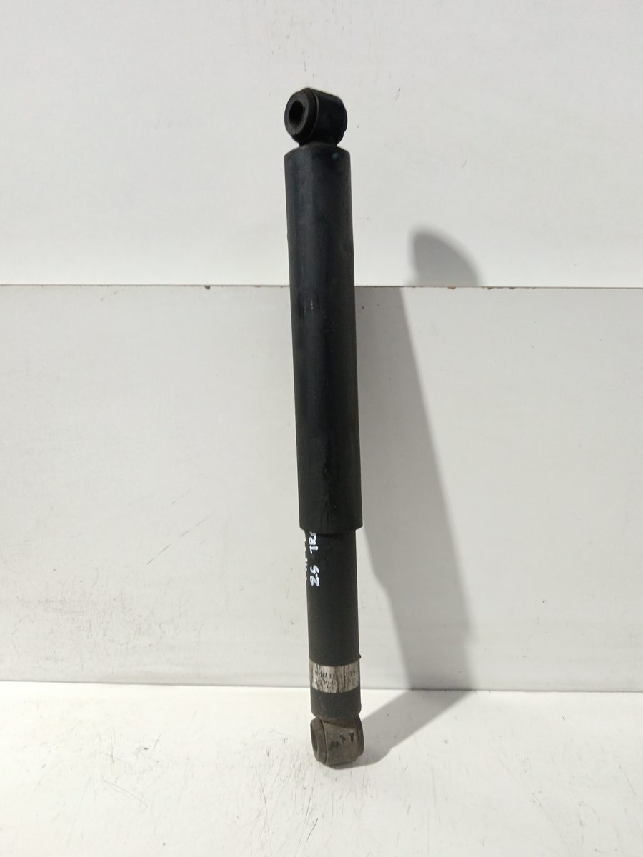 Amortiguador Trasero Der/Izq Mitsubishi L 200 (K60T) 1996-1999 2.5 Diesel MR151235