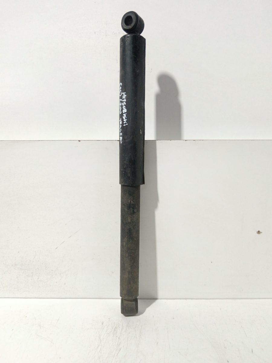 Amortiguador Trasero Der/Izq Mitsubishi L 200 (K60T) 1996-1999 2.5 Diesel MR151235
