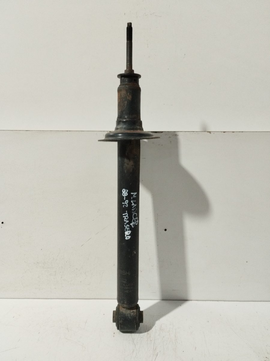 Amortiguador Trasero Der/Izq Mitsubishi Lancer Berlina (C60A/C70A) MB631342