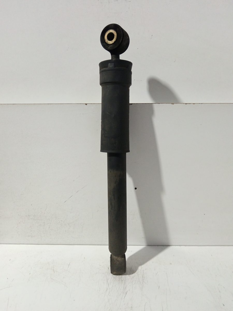 Amortiguador Trasero Der/Izq Renault Megane I Classic (LA0) 1996-2001 7700415822