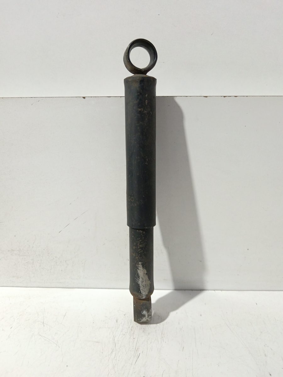 Amortiguador Trasero Der/Izq Toyota Hilux 1997-2004 HILUX I 4853135500