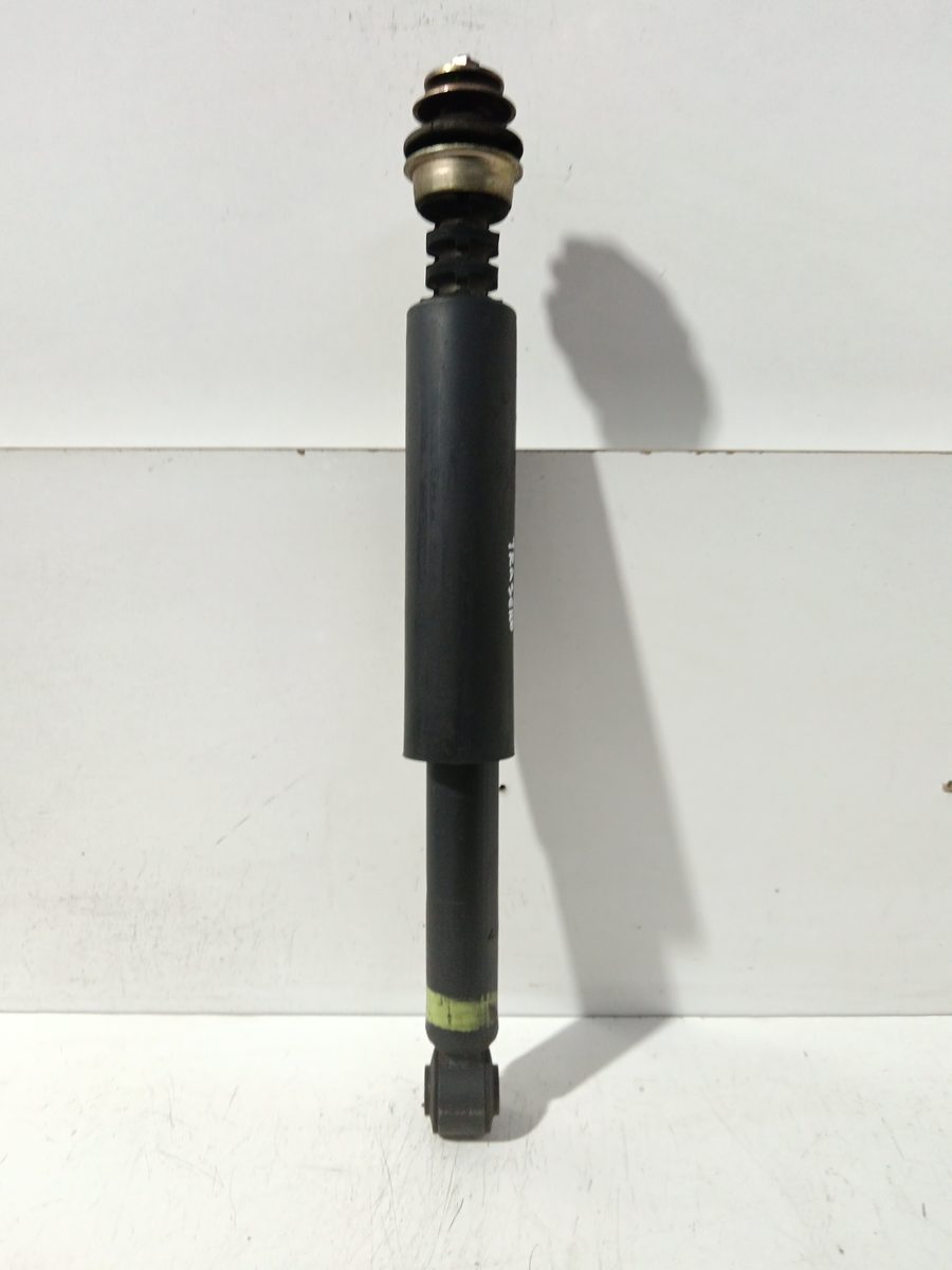 Amortiguador Trasero Der/Izq Toyota Yaris 2008-2011 1.3 16V CAT 1.3L 73kW 4853052100