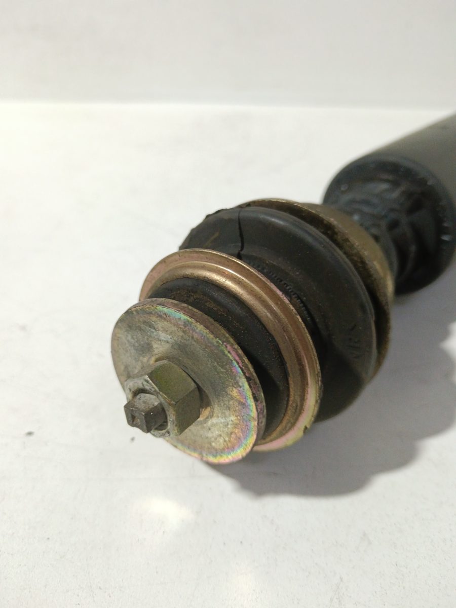 Amortiguador Trasero Der/Izq Toyota Yaris 2008-2011