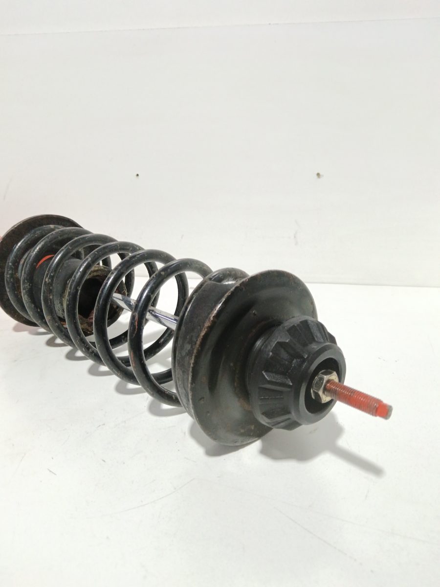 Amortiguador Trasero Der/Izq Volkswagen Jetta (1K2) 2005-2010