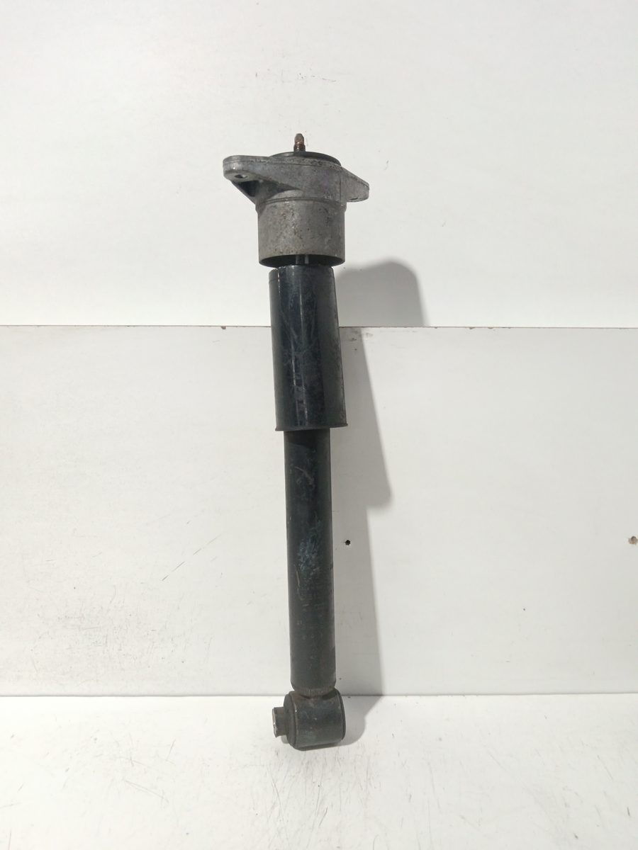 Amortiguador Trasero Der/Izq Volkswagen Passat Berlina (3B2) 1996-2000 814901556009