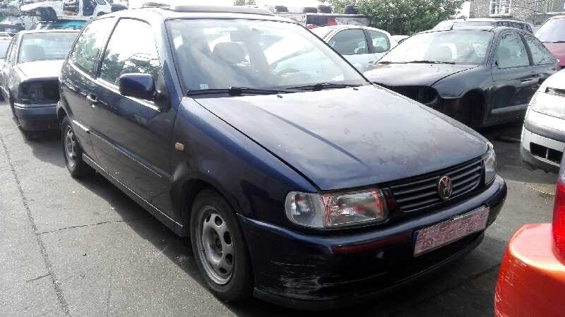 Volkswagen Polo (6N1) del que se desmontó esta pieza