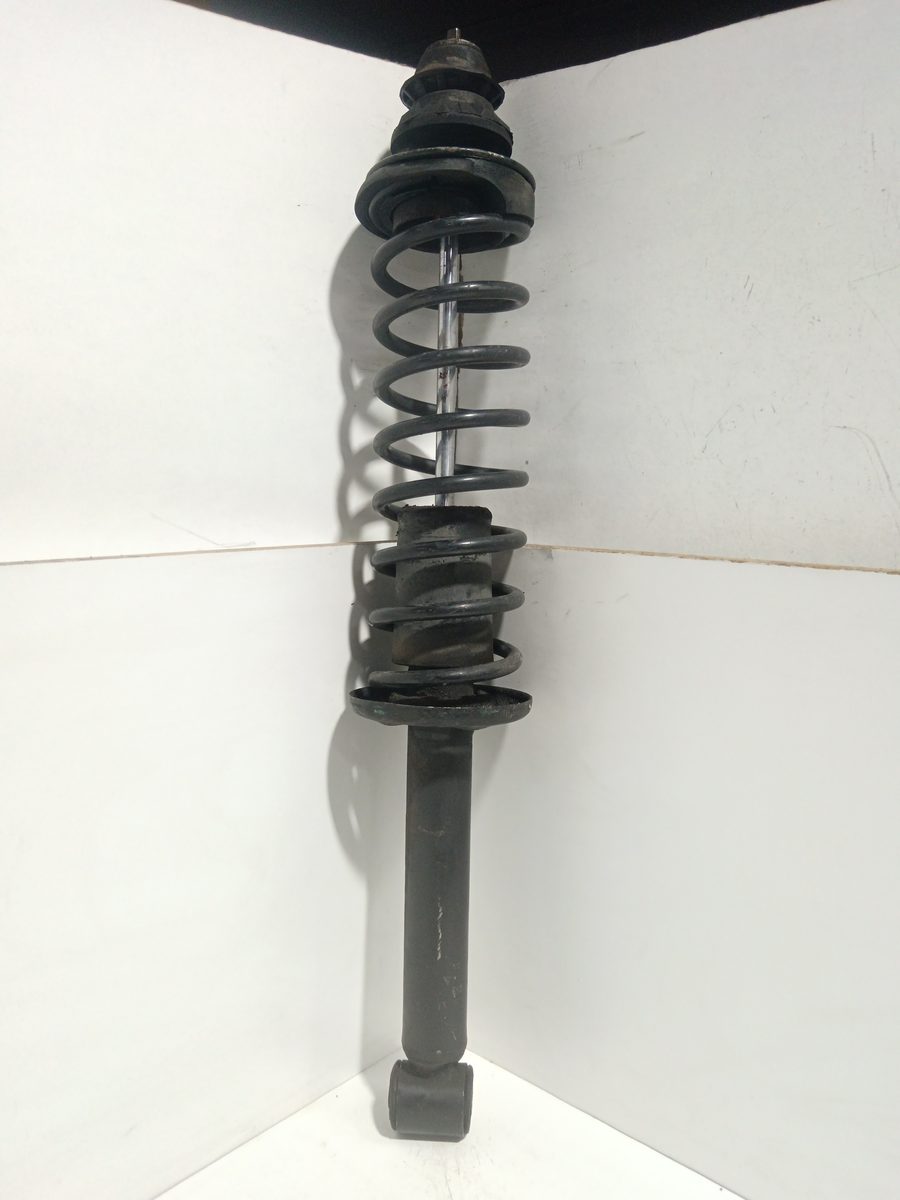 Amortiguador Trasero Der/Izq Volkswagen Polo Berlina (6N1) 1994-1999 Básico 6NO513031E