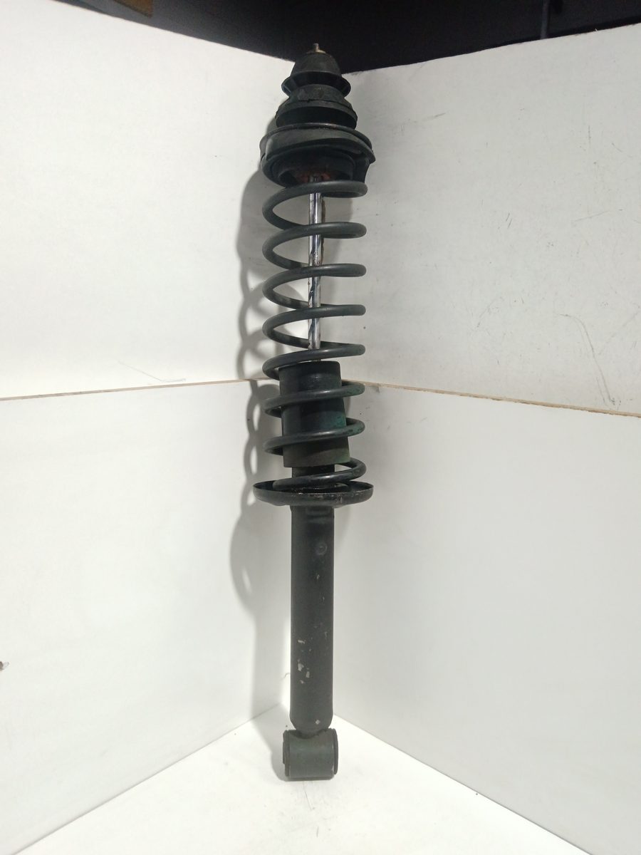 Amortiguador Trasero Der/Izq Volkswagen Polo Berlina (6N1) 1994-1999 Básico 6NO513031E