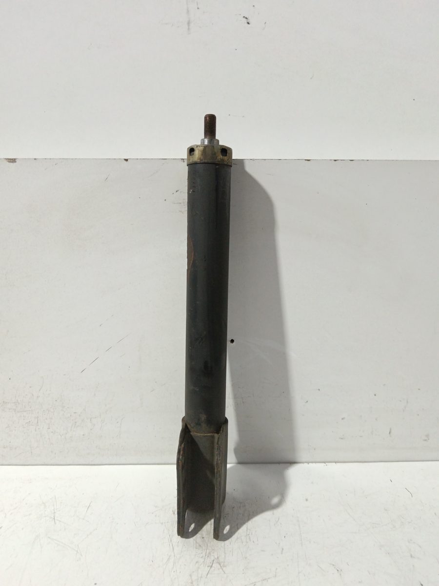Amortiguador Trasero Derecho Ford Escort Berl./turn./cab./express 84AB18K076CA