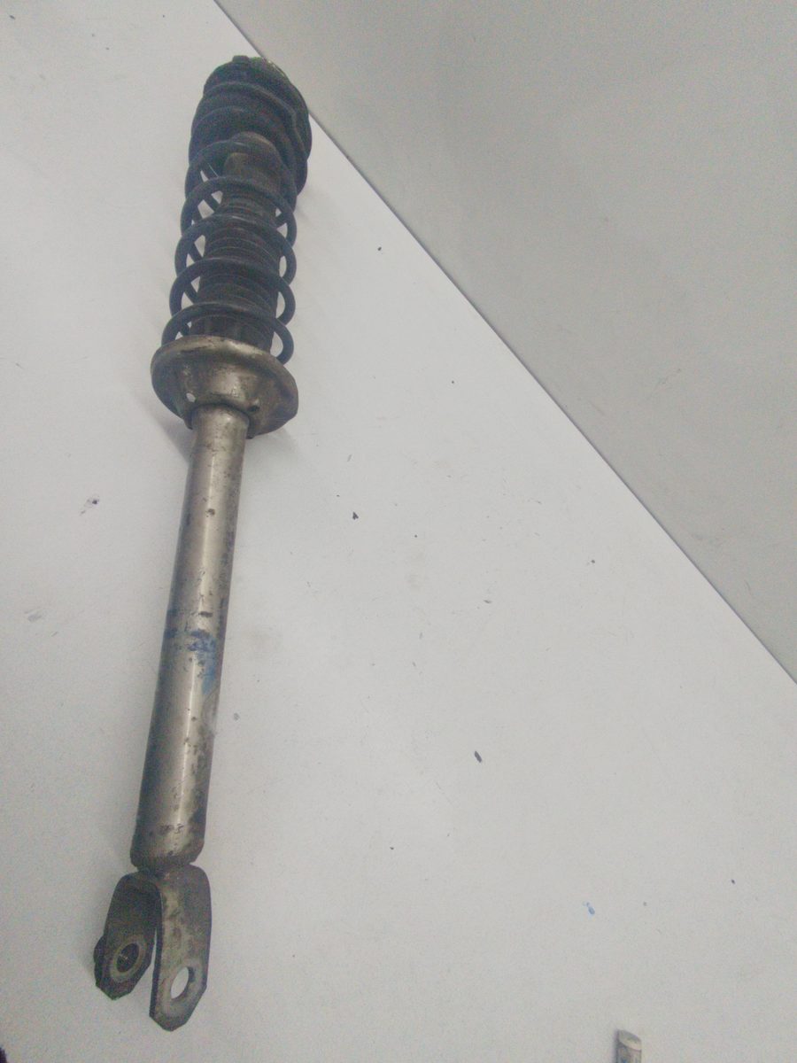 Amortiguador Trasero Derecho Ford Fiesta Berlina (DX) 1999-2002 1.3 CAT 1.3L 44kW