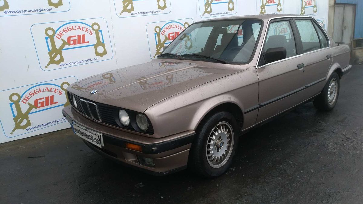 BMW Serie 3 (E30) del que se desmontó esta pieza