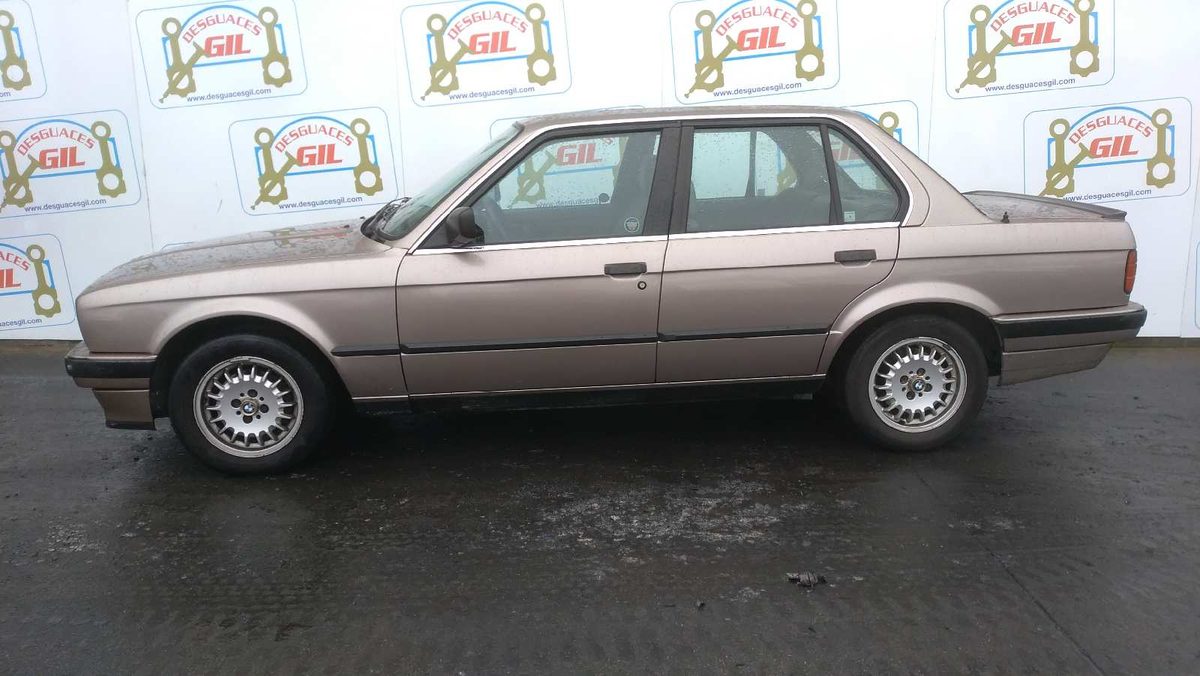 BMW Serie 3 (E30) del que se desmontó esta pieza