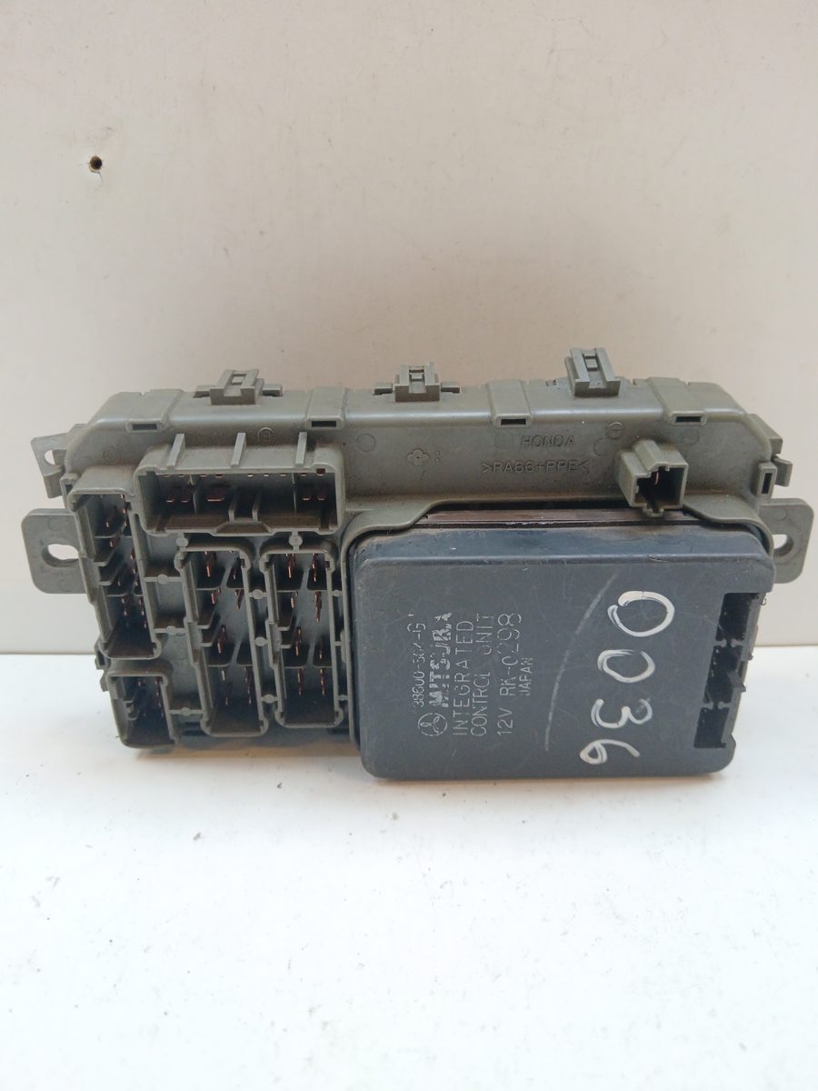 Caja Reles / Fusibles Honda Cr-v (RD1/3) 1997-2002 Luxury (RD1) 2.0L 108kW 38600S04G