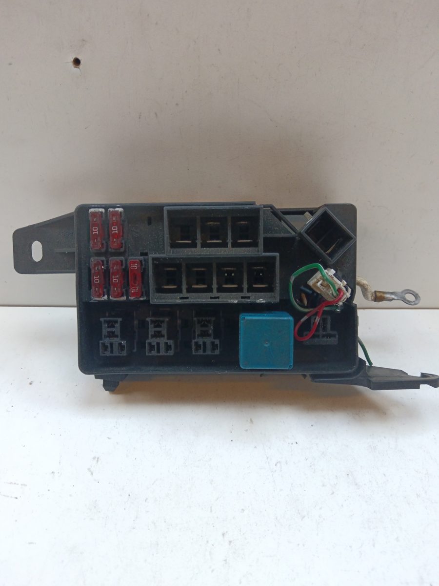 Caja Reles / Fusibles Mitsubishi L 200 (KA0/KB0) 2006-2015 PR02000000
